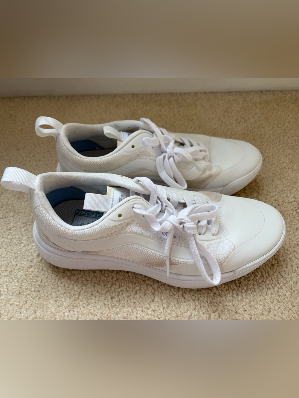 VANS Ultrarange Exo White Shoes